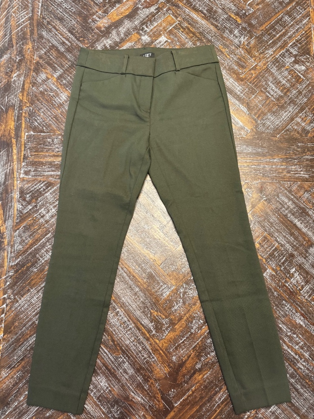 LOFT Petites 4P Olive Green Slim Ankle Dress Pants Women’s Petite